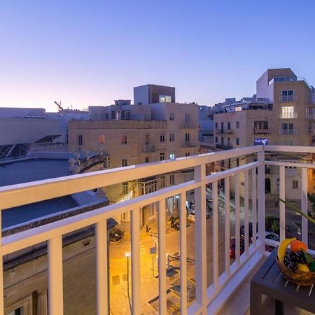 Bright & Modern 2-Bedroom, 4Th Floor Apartment In Gzira, Malta ภายนอก รูปภาพ