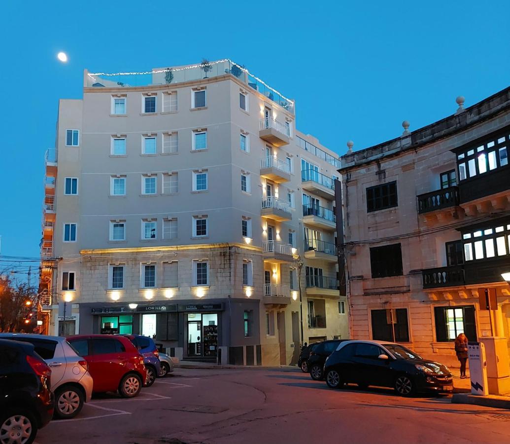 Bright & Modern 2-Bedroom, 4Th Floor Apartment In Gzira, Malta ภายนอก รูปภาพ